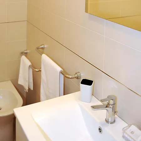 Del Mare Bed & Breakfast 3*